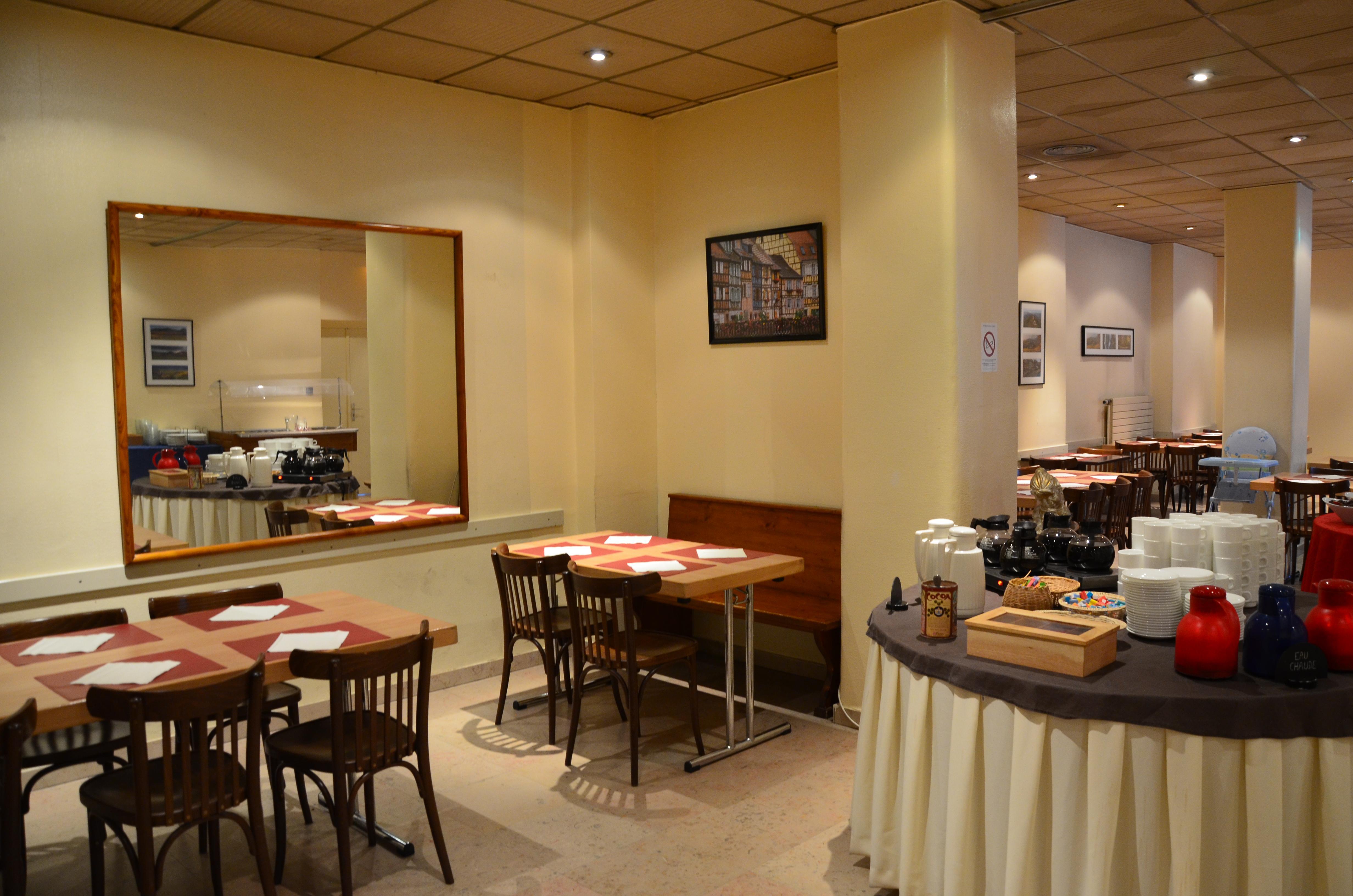 Ibis Styles Strasbourg Centre Republique Hotel Restaurant photo